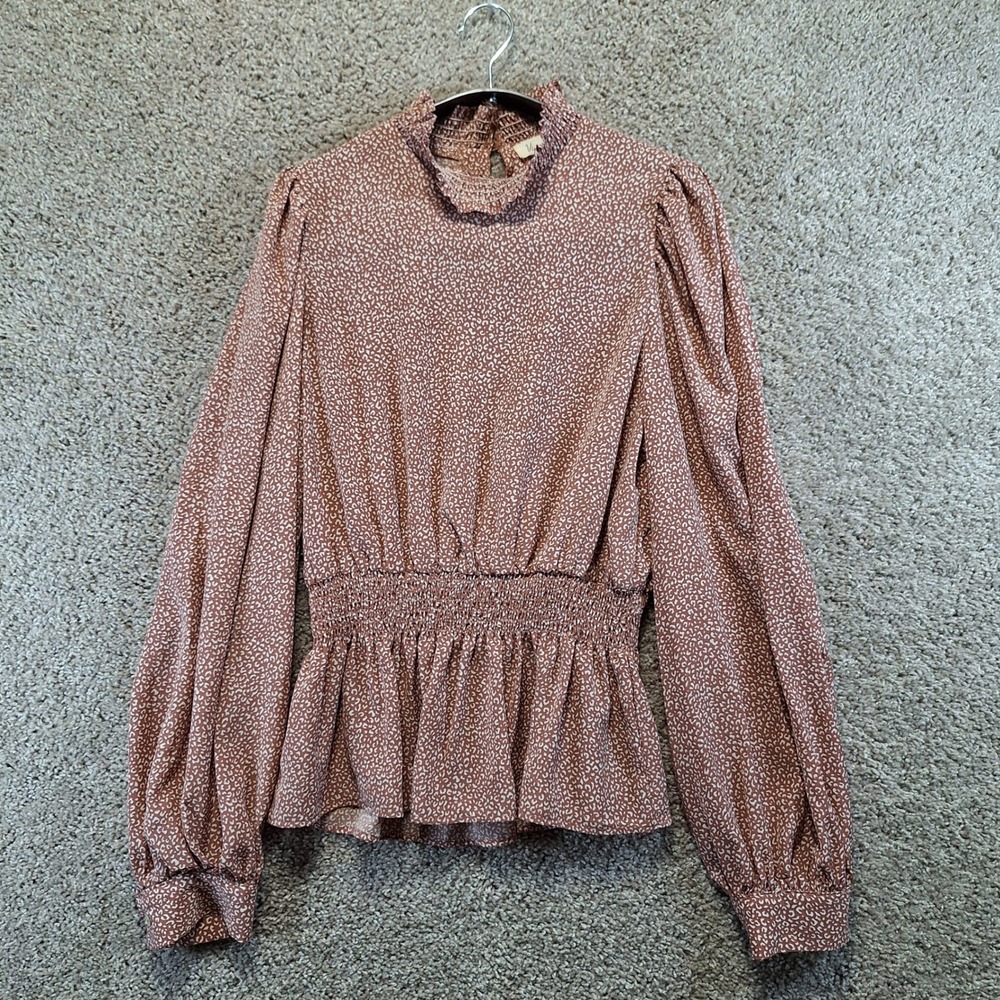 Vine & Love Blouse‎ Womens Medium Leopard Smocked Peplum Mock Neck Boho Cute Top